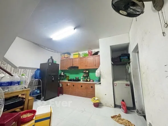 Ngân hàng thu hồi vốn cuối năm cần bán gấp căn nhà Bình Tân 1tỷ555tr thương lượng nhẹ