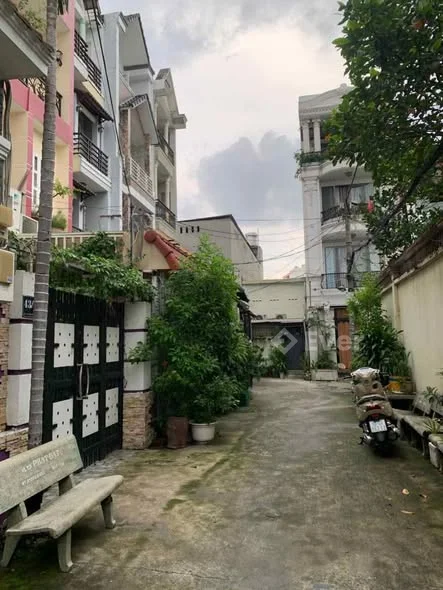 BÁN NHÀ ĐẸP – CỐNG LỞ, TÂN BÌNH – 4 TẦNG – 4 PHÒNG NGỦ – CHỈ 9.7 TỶ