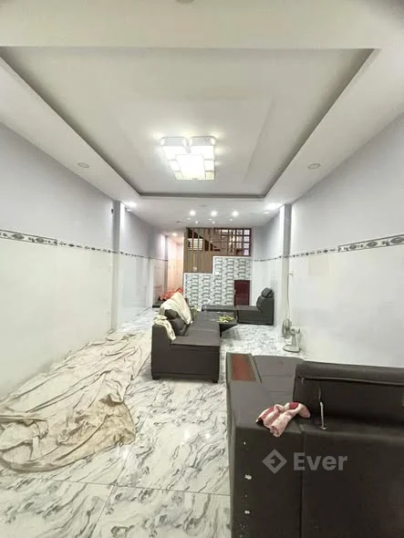 NHÀ ĐẸP Ở NGAY SÁT MẶT TIỀN LÊ THÚC HOẠCH – 2 TẦNG 50M2 (4x12.5)- 3 PHÒNG NGỦ - HẺM XE HƠI THÔNG. CH