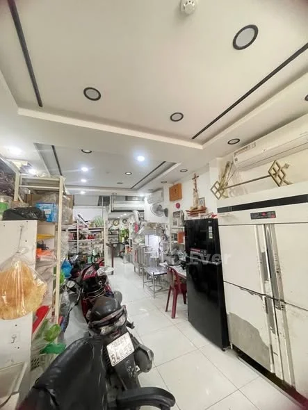 MẶT TIỀN CHỢ NGUYỄN VĂN QUÁ QUẬN 12 4x15m – 7.2 tỷ (thương lượng) 1 trệt 2 lầu, 3PN, 2WC, sân p