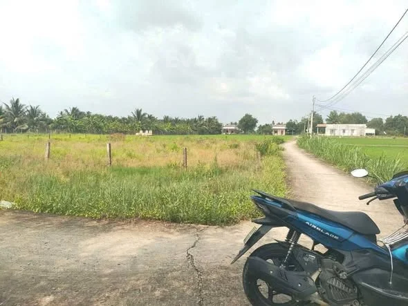 Cần bán đất thổ cư Đức Tân Tân trụ , Long An