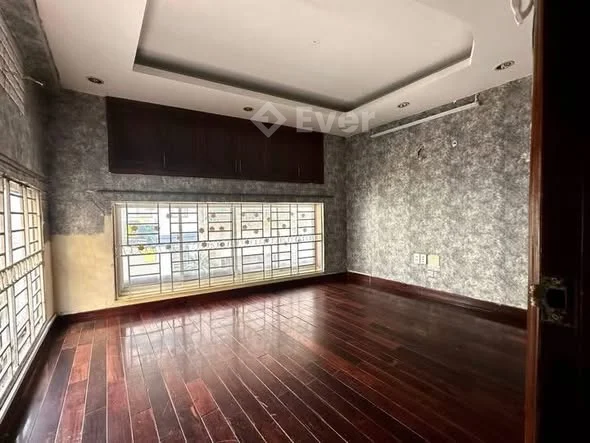 MẶT TIỀN KD HOA ĐÀO - PHÚ NHUẬN
NHỈNH ~ 6 TỶ
CĂN GÓC 2MT KHU PHAN XÍCH LONG