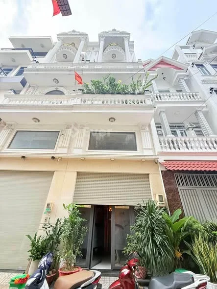 Lê Trọng Tấn - Khu Phân Lô Nhỉnh 7 Tỷ.
Diện tich: 56m2 (4m x 14m ) 
Kết cấu : 1 lửng, 2 lầu, sân thư - Thỏa thuận - 56m²