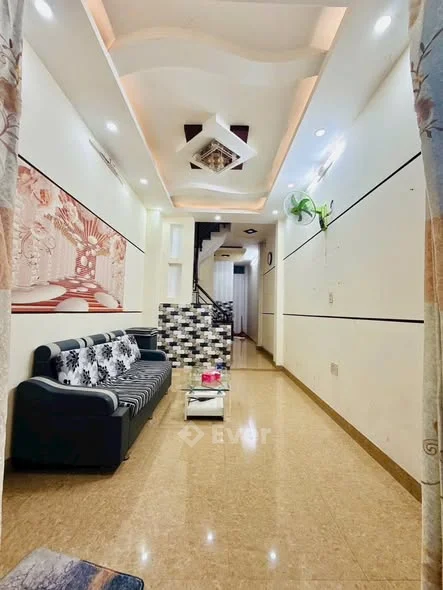 BÁN NHÀ Q4 KÈO THƠM – KHU DÂN CƯ HIỆN HỮU KHÔNG LO GIẢI TỎA}}