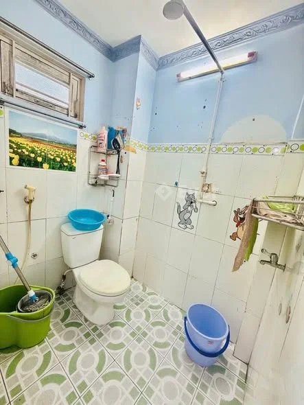 QUẬN 4- 2,5 TỶ, NHà 3 TẦNG- 34m2 SÀN, GÓC HẺM THÔNG- 50m RA VĨNH HỘI - KHÔNG QUY HOẠCH
