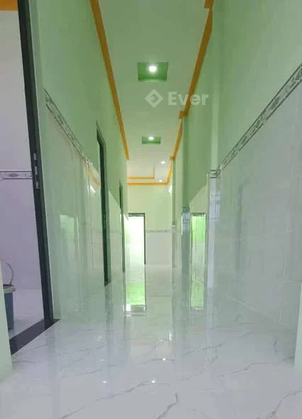 Nhà bán 1 tỷ 700 TL xã mỹ lộc...Long An Tây Ninh.. sổ 2025 tổng diện tích 124.6mv DT...5m