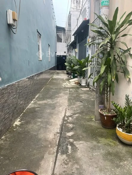 Nhà hẻm T.Kỳ T.Quý thông Lê T.Tấn, dt 40m2, 2PN 2WC đầy đủ công năng,