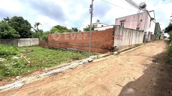 BÁN ĐẤT YMOAL, TP.BMT- Diện tích : 5 x 22 (110m2)- Địa chỉ: 451/57 Y Moal- Thổ cư 100m2