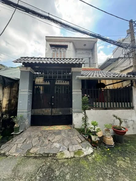 Bán nha 1xẹt đường Tỉnh Lộ 10 - P. Tân Tạo- Q. Bình Tân - TP.HCM DT: 5,3 X 20m