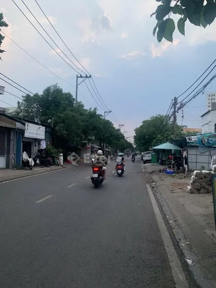 HẺM 5M LÊ THỊ HOA, BÌNH CHIỂU, THỦ ĐỨC , DIỆN TÍCH 62M2 (3PN-3WC), GIÁ CHỈ 4 TỶ.-