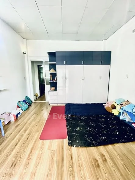 NHÀ 2 TẦNG HẺM ÔTÔ NGAY KHA VẠN CÂN, LINH ĐÔNG - CHỈ 4TXX