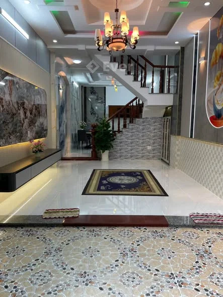 Q12 cũBán nhà 1/ Lâm Thị Hố DT 4x14- 1 trệt 2 lầu