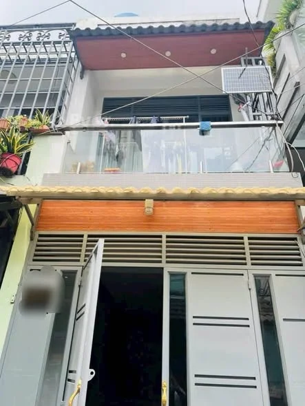 SIÊU PHẨM QUANG TRUNG - NGAY CHỢ HẠNH THÔNG TÂY - SÁT HẺM XE HƠI - 50M2 - 2 TẦNG - 3PN - CHỈ 4.XX TỶ