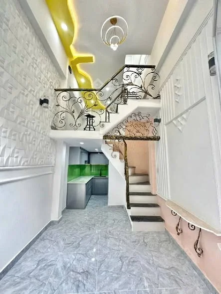 CHÍNH CHỦ BÁN NHÀ Q4 – CÁCH MT KHÁNH HỘI 50M – GIÁ CHỈ 2,95 TỶ