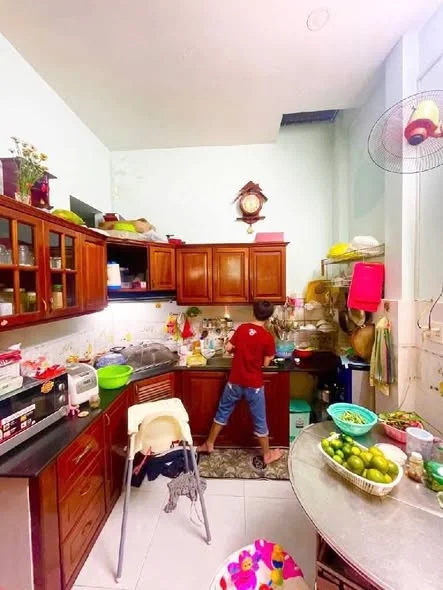 NHÀ 2 TẦNG XÂY DỰNG FULL -44M2 - HẺM XE HƠI - THÔNG TỨ TUNG -