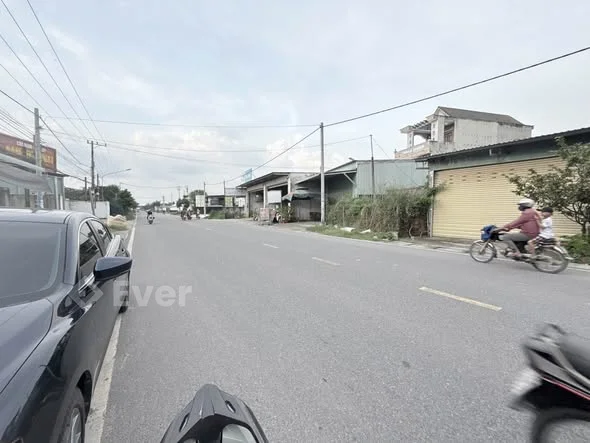 Nhà cấp 4. Đất thổ cư. Sổ hồng riêng.