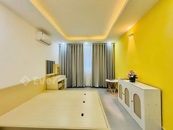 Lê Văn Sỹ, P.12, Quận 3 (nay là P. Nhiêu Lộc mới)