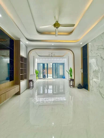 **Nhà Đẹp : Diện tích 5x23 kết cấu 1 trệt 1 lầu 3 phòng ngủ đường ôtô vi vu cách nhựa 20m khu an nin