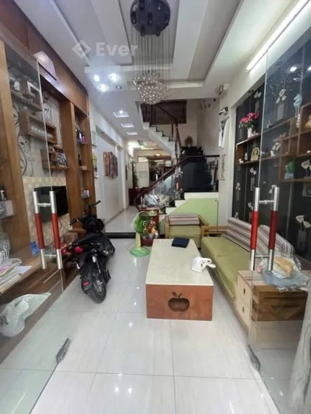 Nhà Tô Hiến Thành P12,Q10, giá 8 tỷ2 MẶT TIỀN TRƯỚC SAU