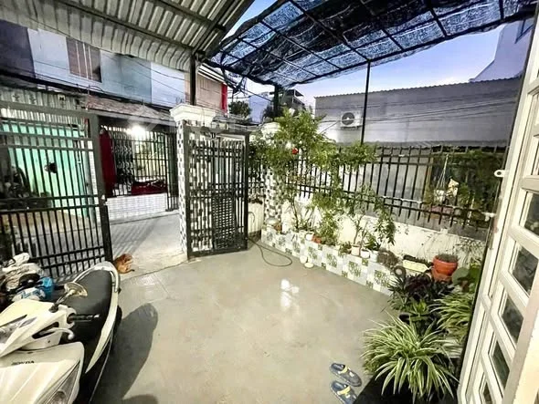 Nguyễn Văn Tạo Long Thới Nhà Bè- Nhà góc 2 mặt hẻm xe hơi nhỏ