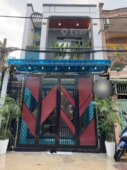 NHÀ ĐẸP LUNG LINH - HEM XE HƠI Giá 5 tỷ 950 triệu thương lượng