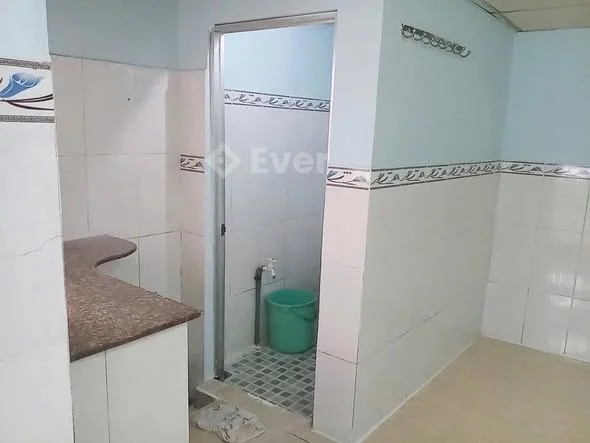 NHÀ ĐÔNG HƯNG THUẬN - QUẬN 12 - DT 30M2 - GIÁ 2,45 TỶ