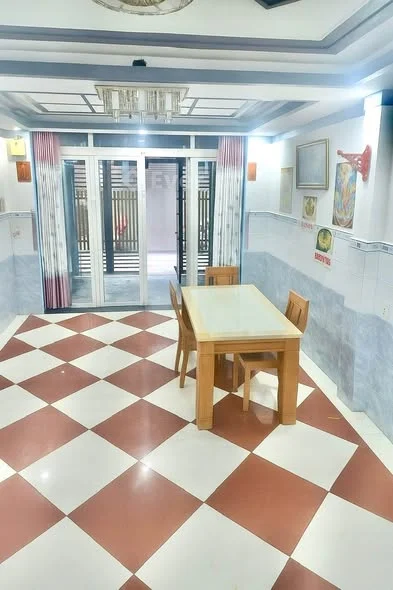 HẺM XE HƠI- 4 TẦNG- KHU NAM HÙNG VƯƠNG- GẦN TÊN LỬA, UB QUẬN