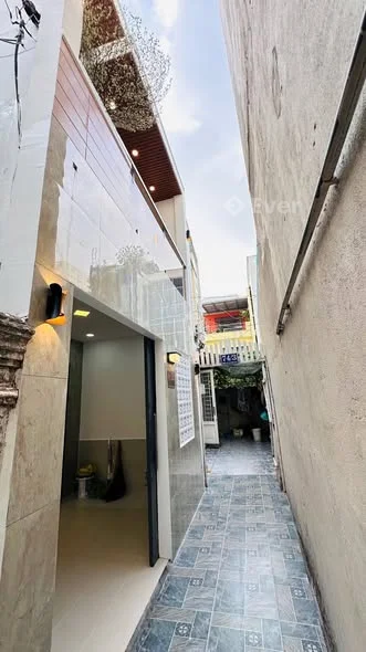 NHÀ ĐẸP 2 TẦNG FULL NỘI THẤT – QL13 THÔNG XVNT, P.26, BÌNH THẠNH