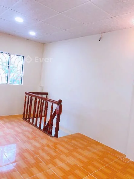 BÁN NHÀ Q4 KDC HH CHỦ ĐANG CHO THUÊ 5 triệu tháng PHƯỜNG XÓM CHIẾU TPHCM