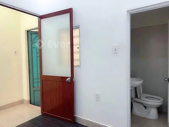 HẺM XE TẢI 8M - 2 TẦNG BTCT - SÁT MẶT Tiền GIÁ 5.,85 tỷ