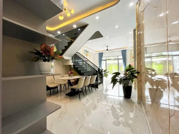 BÁN NHÀ MỚI 1 TRỆT 1 LẦU Mỹ Hạnh Bắc, Đức Hoà, Long An (cũ)