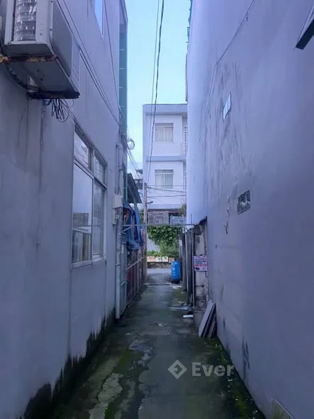 Bán 2 căn Nhà liền kề 1 trệt 1 lửng ( đổ thật )