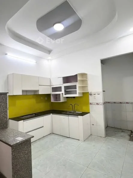 Ccg Nhà Bán 1trệt 1 lầu --DT:4X13. Giá:1Tỷ600 chốt