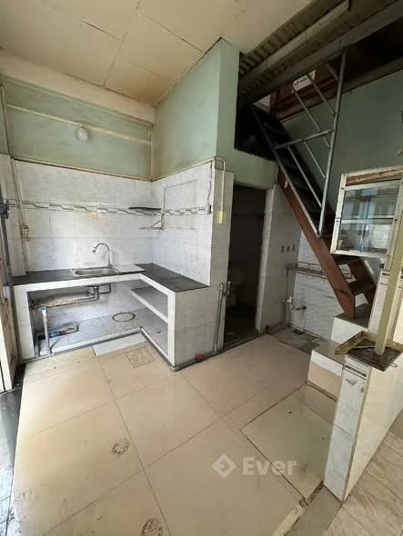 Lô góc 2 MT hẻm thông, rộng 8m, CMT8 , Hòa Hưng Gần với Tô Hiến Thành,Hồ Bá Kiện