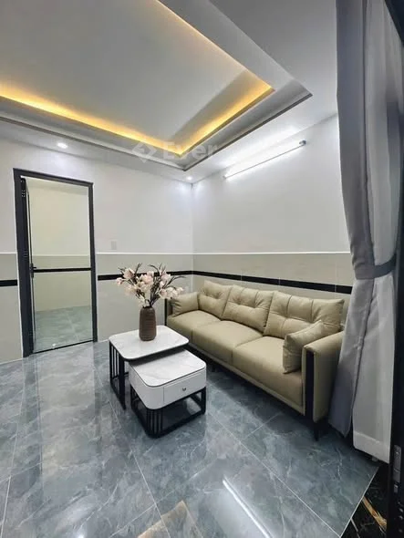 Chủ mới mua gởi cho thuê: Cho thuê nhà nguyên căn đẹp long lanh như hình ở hẻm 266 Thống Nhất