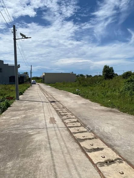 Bán Lô đất Xã Long Hải, TP HCMDiện tích: Ngang 5,4 dài 20, 106m vuông, thổ cư