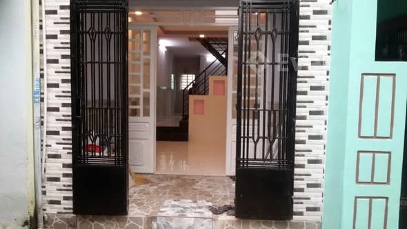 Nhà 2 tầng hẻm đường số 9, Trường Thọ , Thủ Đức 3.8 tỷ- Hẻm 2.5m