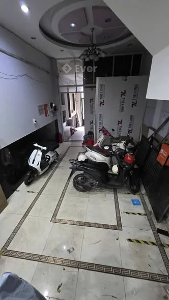 Bán nhà mặt tiền đường Lê Văn Quới, đang kinh doanh thu nhập ổn định