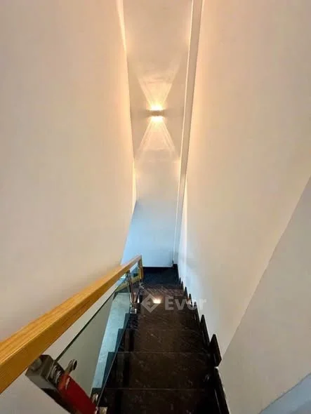 HH 1%- Giảm chào 300tr bán gấp Nhà mới ở ngay đường Lê đình cẩn 4m*10m c