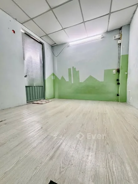 Nhà 2 Tầng Siêu Hiếm Tại Bình Thạnh