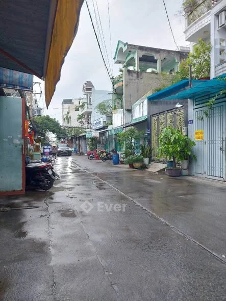 4 x 14 THOẠI NGỌC HẦU - CHỈ 4 TỶ NHỈNH• Vị trí đắc địa hẻm 364 Thoại Ngọc Hầu