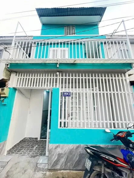 Nhà TX24 Phường Thới An ( Thạnh Xuân cũ ) Q12DT : 4,5 x 7m - 1 trệt ,2 lầu ,3 phòng ngủ