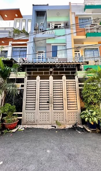 NHÀ 3 TẦNG KIÊN CỐ (68M²) - NGAY QUANG TRUNG VÀ CV LÀNG HOA