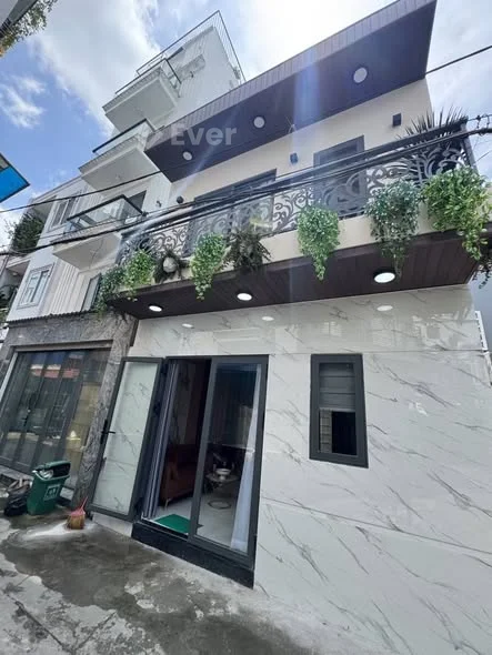 TRUNG TÂM BÌNH THẠNH – 2 TẦNG BTCT – MẶT TIỀN GẦN 5M – LÔ GÓC 2 MẶT HẺM – SỔ VUÔNG