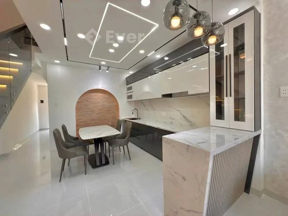 SIÊU PHẨM NHÀ PHỐ MỚI – 1 TRỆT 1 LẦU ngay ĐƯỜNG ĐỒNG KHỞI