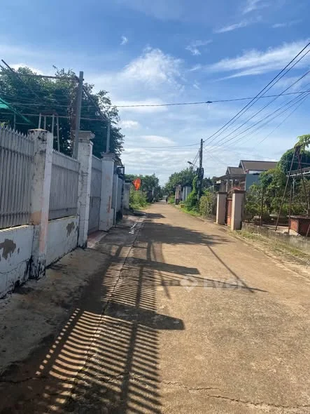 Cần bán lô đất nền sau chợ Eapok, cách đường Tỉnh lộ tám chỉ 170m