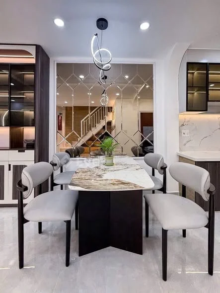 8.xTỶ - DTSD gần 200m2 - Full nội thất vào ở ngay - Xô Viết Nghệ Tĩnh - Bình Thạnh