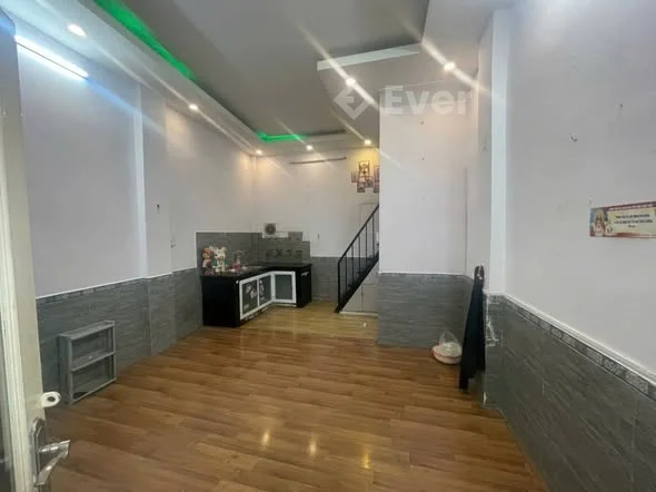 Bân nhà HXH 5m Nguyễn Sơn, p. Phú Thạnh, q. Tân Phú