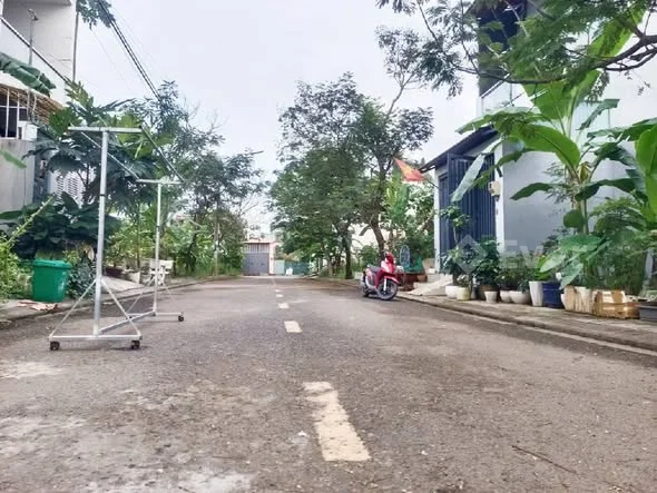 B ÁN ĐẤT ĐƯỜNG SỐ 1 – LONG TRƯỜNG, Q9 CŨGiá: 3.35 tỷ