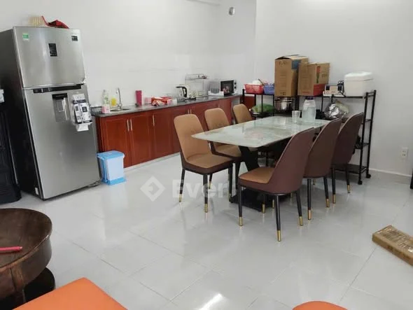 Còn một lô duy nhất nữa thoiChủ gửi bán hai lô đất Các lô ngay 1 sẹc Nguyễn Duy Trinh